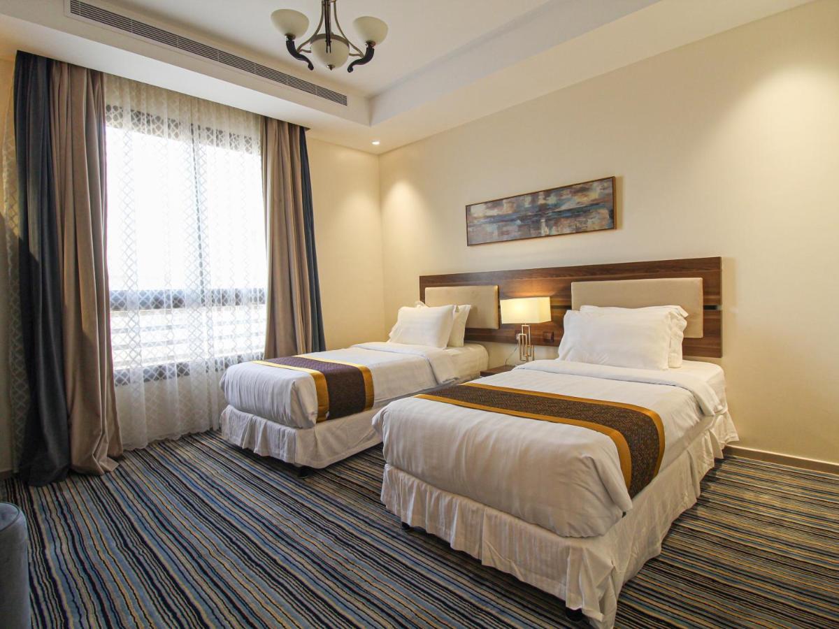 ג'דה Friesian Hotel Suites מראה חיצוני תמונה