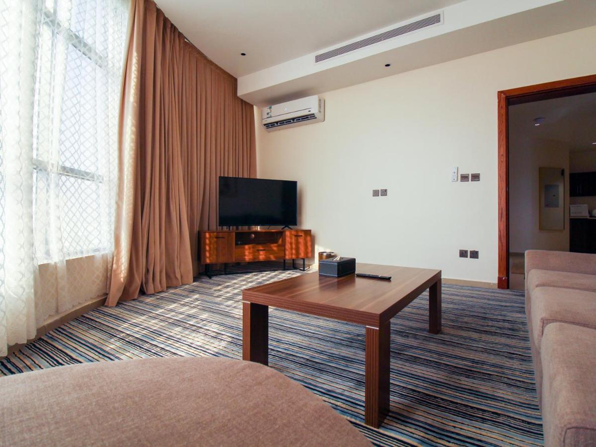 ג'דה Friesian Hotel Suites מראה חיצוני תמונה