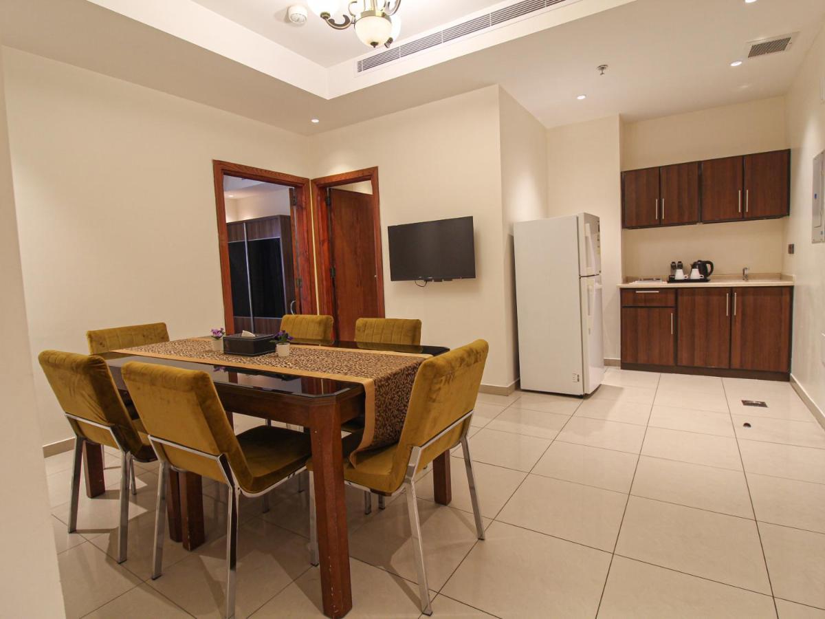 ג'דה Friesian Hotel Suites מראה חיצוני תמונה