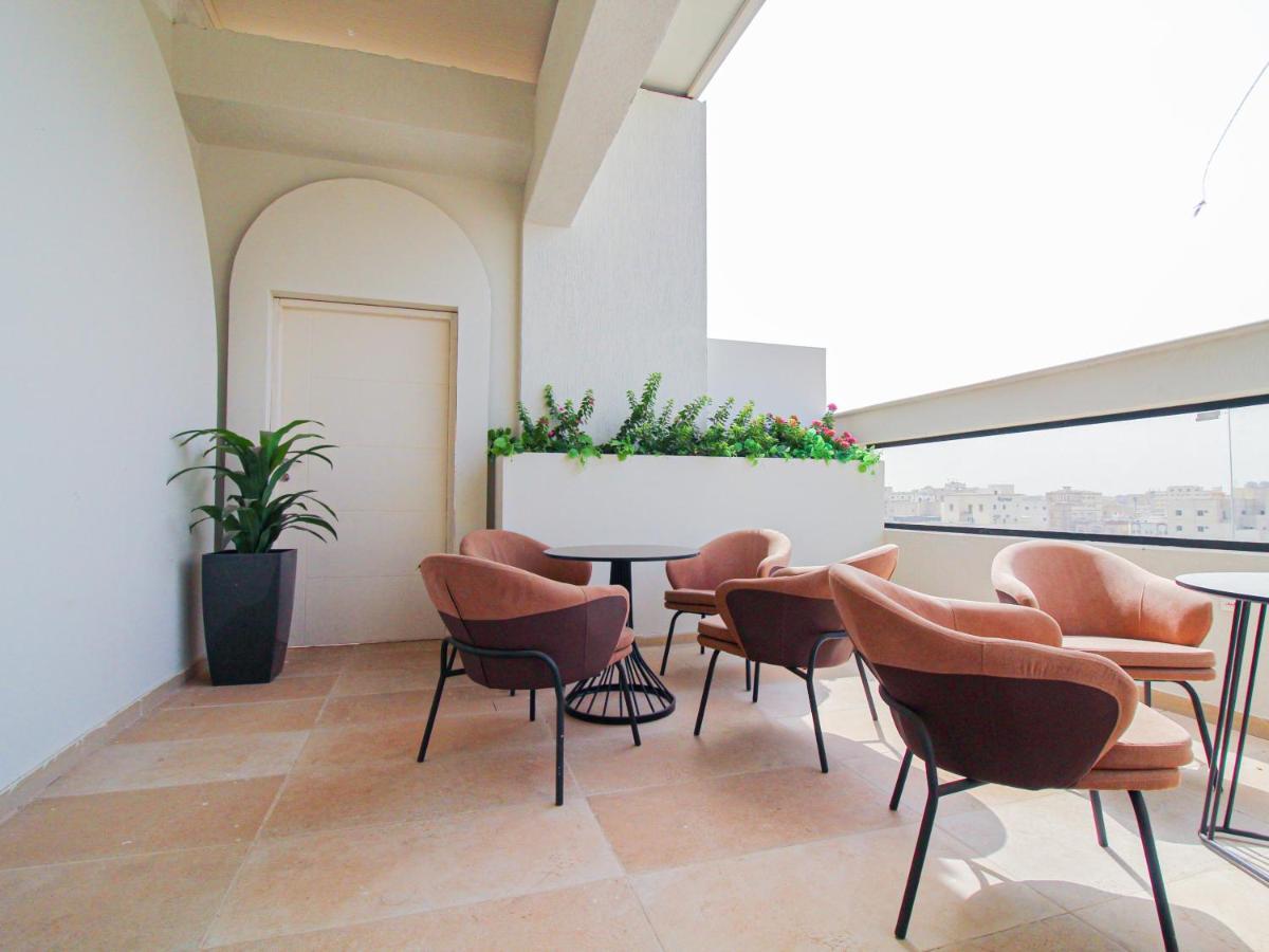 ג'דה Friesian Hotel Suites מראה חיצוני תמונה